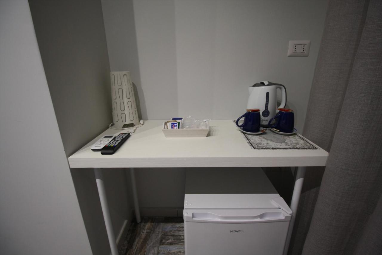 Recia Room Naples Extérieur photo